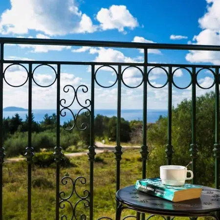 1841 Petrino Fiszkárdo