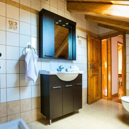 فيلة 1841 Petrino